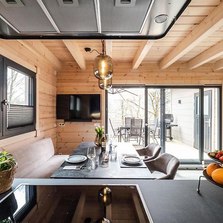 Bergwaldchalets Wellness 시르케 외부 사진